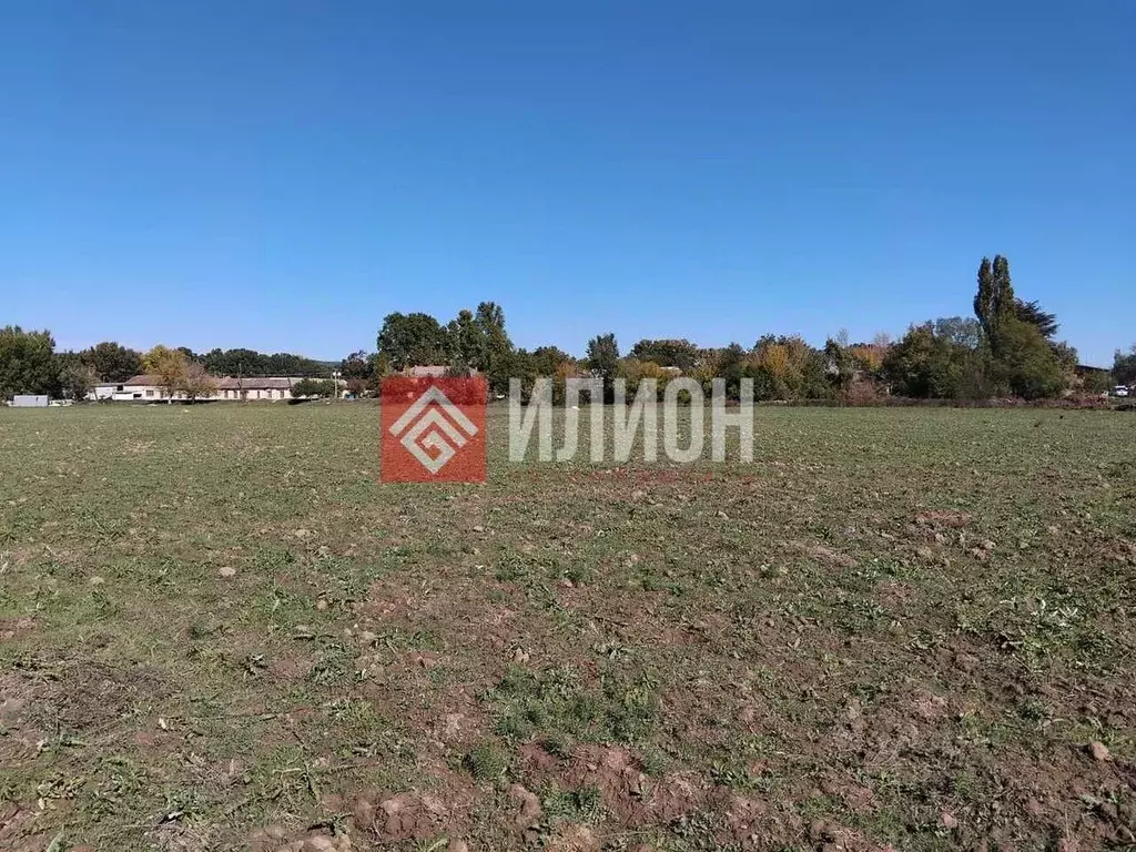 Участок в Крым, Бахчисарайский район, с. Железнодорожное ул. Шмелева ... - Фото 2