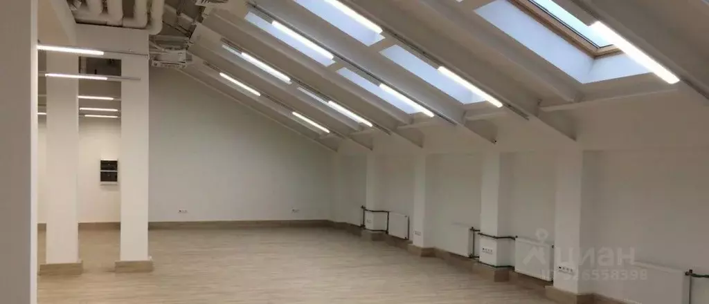 Офис в Санкт-Петербург Малая Морская ул., 18 (512 м) - Фото 2