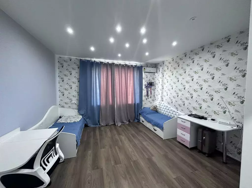 Продаётся 2-к квартира, 56.4 м - Фото 0