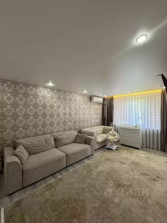 3-к кв. Крым, Белогорск ул. Гагарина, 2 (64.0 м) - Фото 1