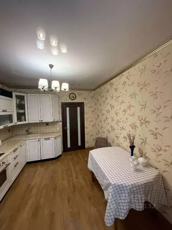3-к кв. Воронежская область, Воронеж ул. Владимира Невского, 38б (77.0 ... - Фото 0