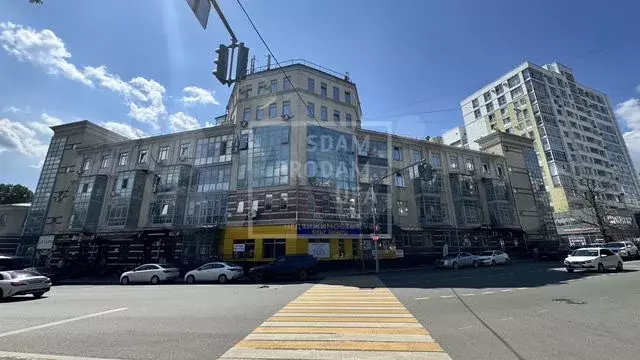 Сдам офис 52 кв с мебелью в БЦ - Фото 0