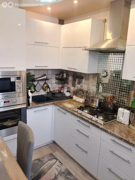 4-комнатная квартира: Миасс, улица Романенко, 23 (82.5 м) - Фото 2