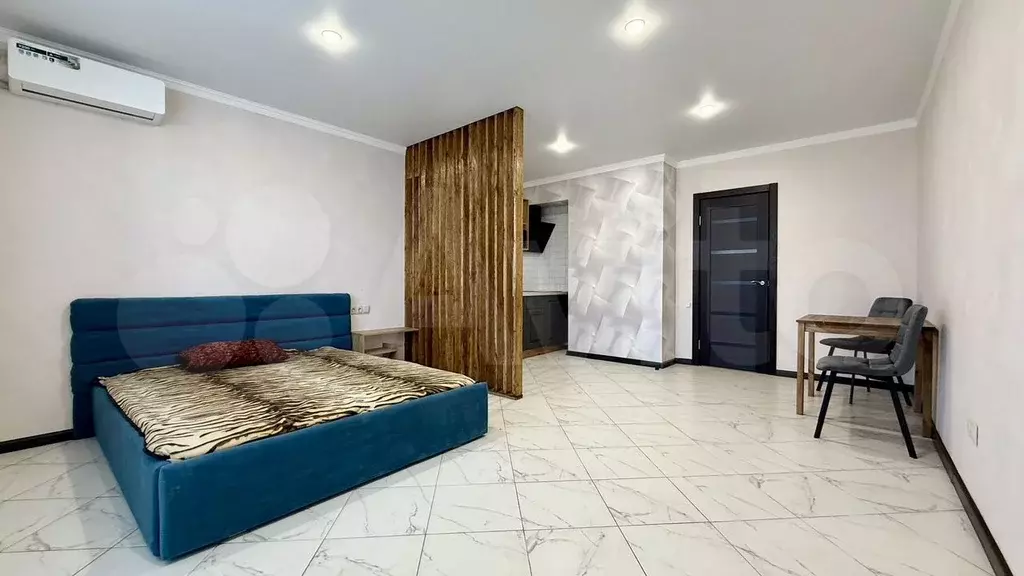 Квартира-студия, 38 м, 10/19 эт. - Фото 1