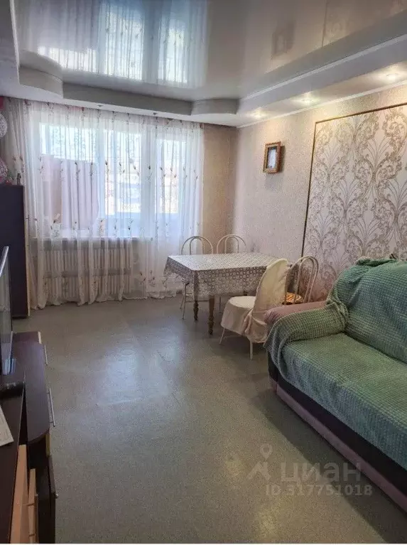 3-к кв. Оренбургская область, Кувандык ул. Маршала Жукова, 17 (60.8 м) - Фото 0