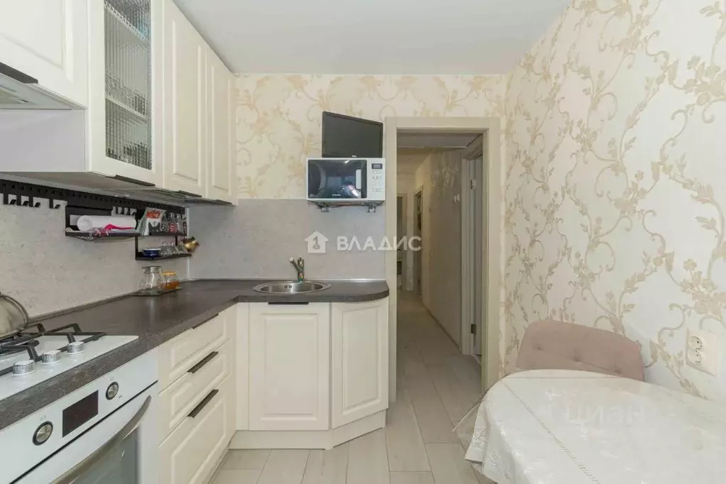 3-к кв. Владимирская область, Владимир просп. Строителей, 40 (59.9 м) - Фото 2