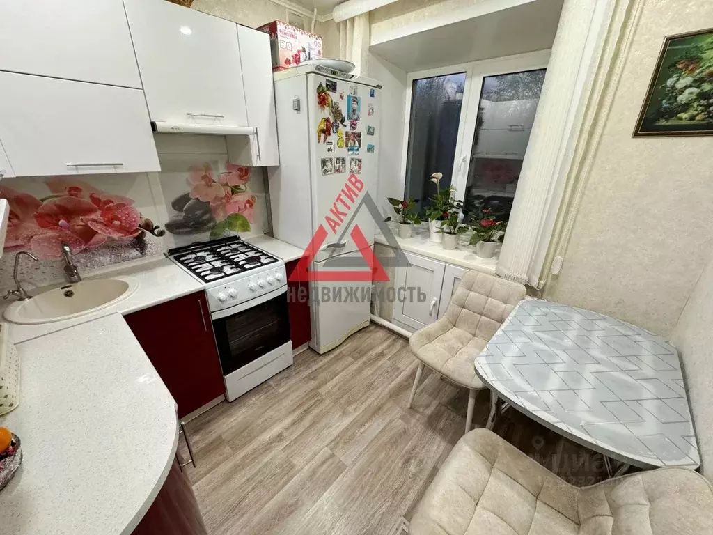 2-к кв. Свердловская область, Каменск-Уральский Коммунальная ул., 20 ... - Фото 1