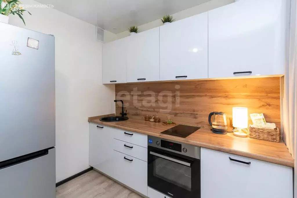 1-комнатная квартира: Тюмень, улица Федюнинского, 62к1 (42 м) - Фото 2