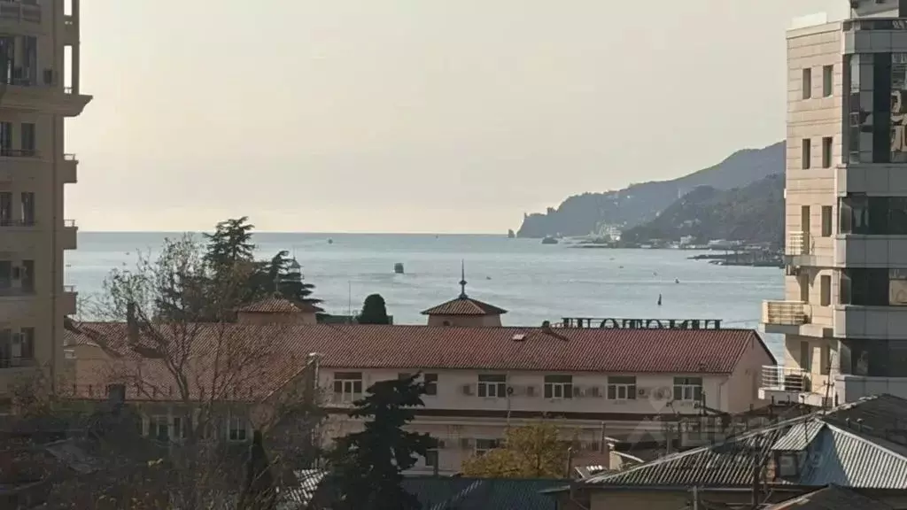 2-к кв. Крым, Ялта ул. Руданского, 8Б (75.0 м) - Фото 1