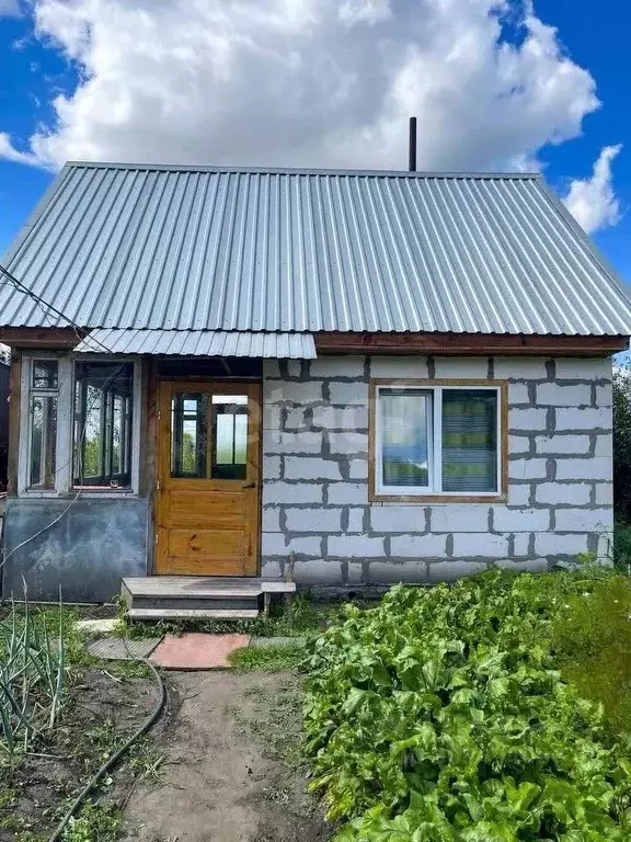 Дом в Курганская область, Кетовский муниципальный округ, с. Лесниково  ... - Фото 0