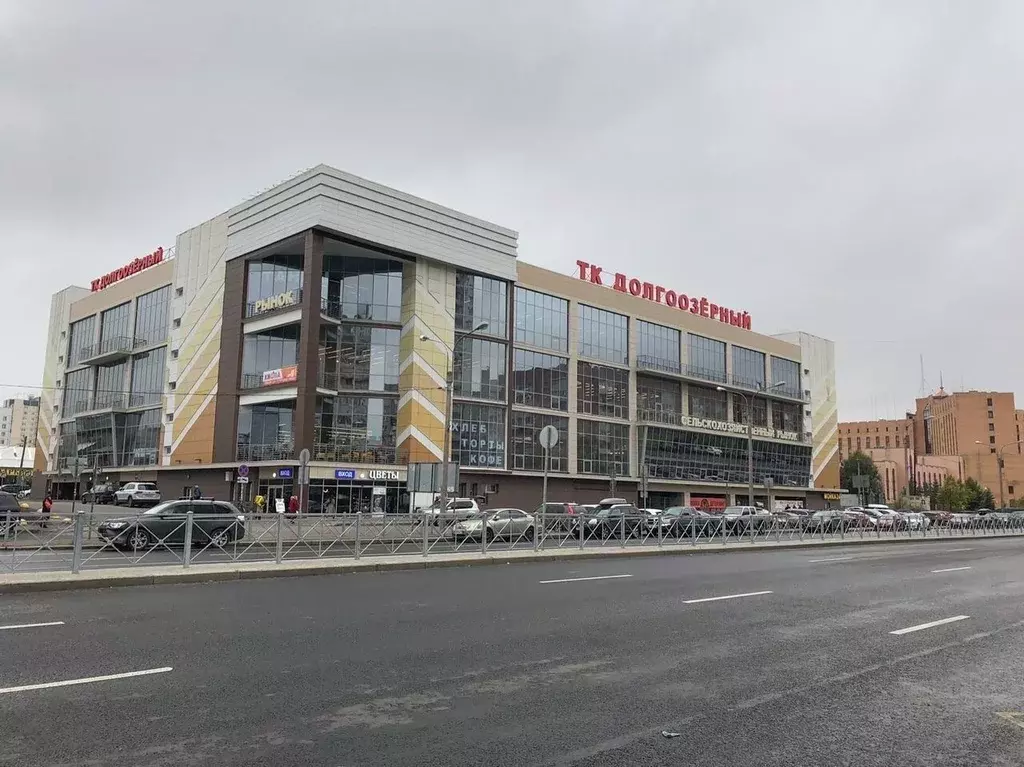 Торговая площадь в Санкт-Петербург ул. Ильюшина, 14 (142 м) - Фото 0