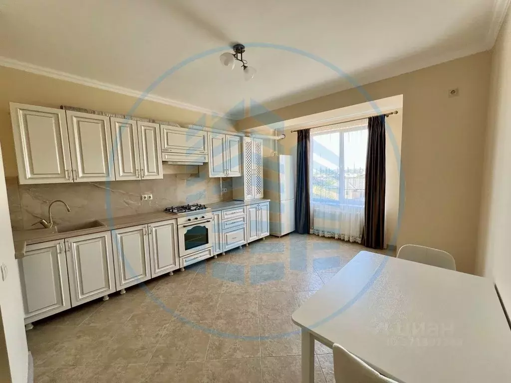 2-к кв. Ставропольский край, Ессентуки ул. Иглина, 22к1 (70.0 м) - Фото 0