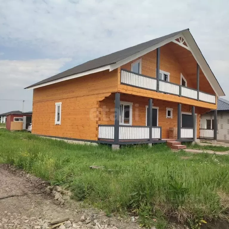 Дом в Красноярский край, Красноярск городской округ, д. Бугачево пер. ... - Фото 1