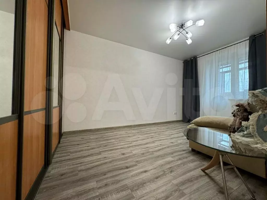 2-к. квартира, 49 м, 4/10 эт. - Фото 1