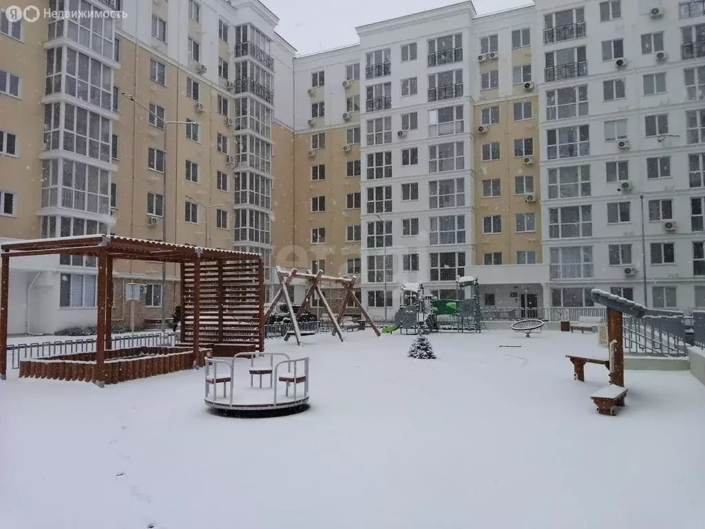 3-комнатная квартира: Феодосия, Симферопольское шоссе, 48к1 (68.2 м) - Фото 2