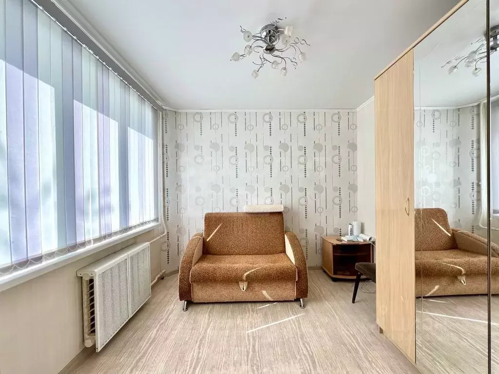 4-к кв. Оренбургская область, Оренбург просп. Гагарина, 42 (60.6 м) - Фото 1