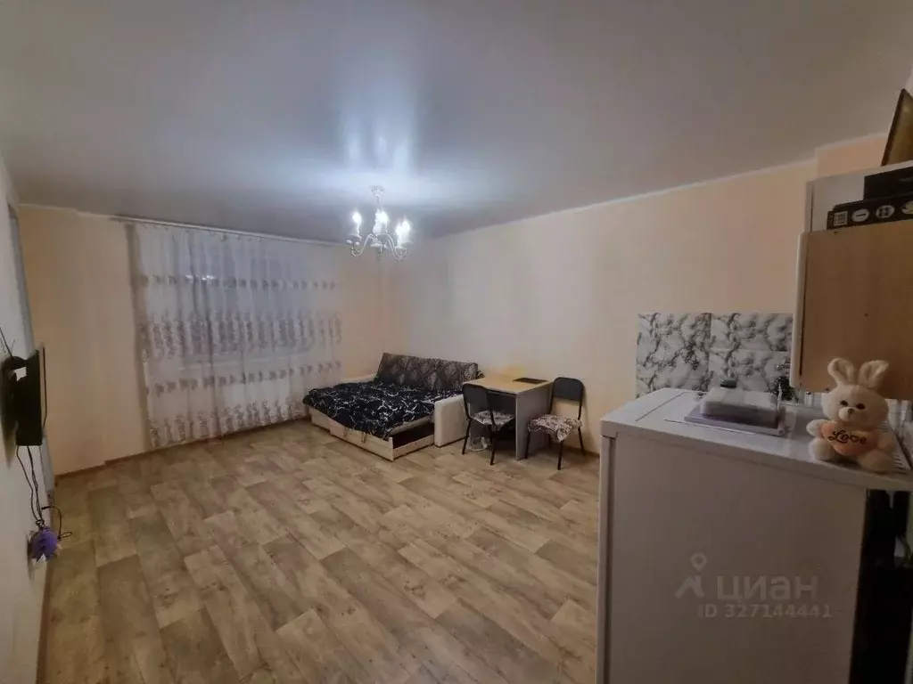 Студия Тюменская область, Тюмень Таврическая ул., 9к3 (34.0 м) - Фото 1