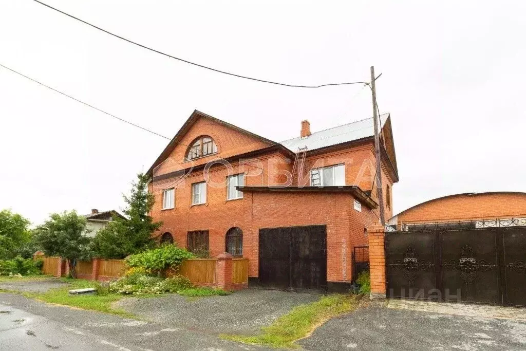 Дом в Тюменская область, Тюмень ул. Начальная, 6 (524 м) - Фото 1