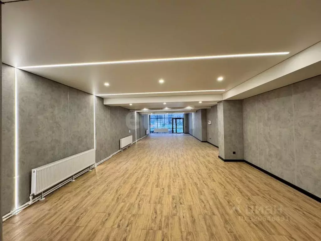 Торговая площадь в Татарстан, Казань ул. Гарифа Ахунова, 22А (72 м) - Фото 0