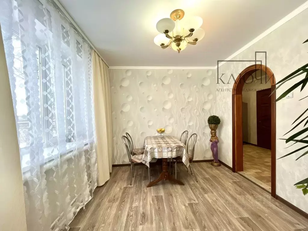 Дом в Башкортостан, Абзелиловский район, Краснобашкирский сельсовет, ... - Фото 1