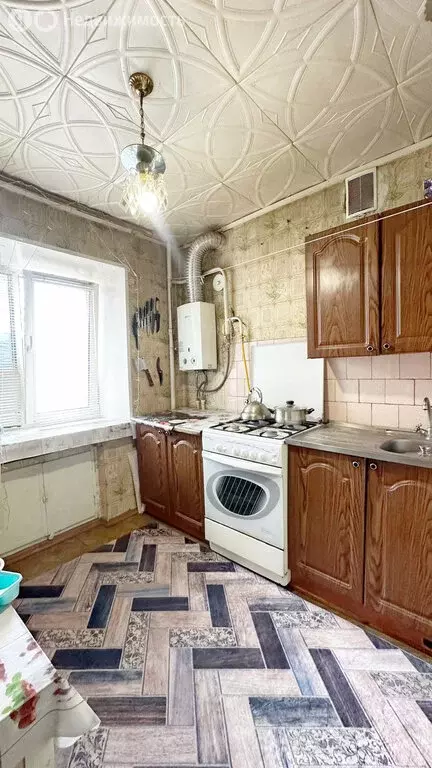 1-комнатная квартира: Казань, улица Воровского, 9 (33 м) - Фото 0