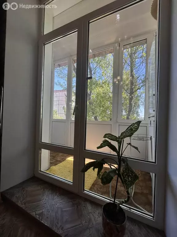 4-комнатная квартира: Саратов, улица Аэропорт, 2 (103 м) - Фото 0