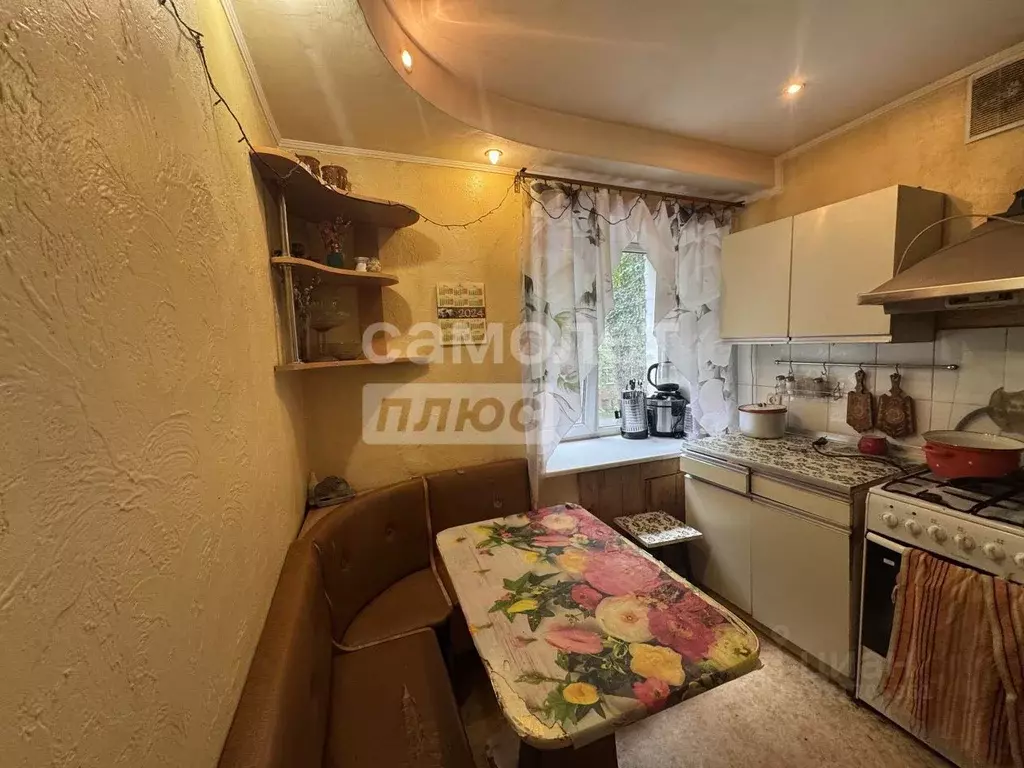 3-к кв. Пермский край, Пермь ул. Одоевского, 19 (60.0 м) - Фото 0