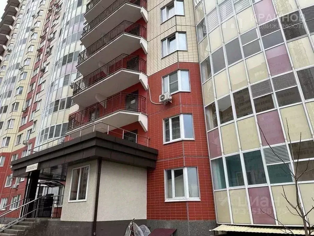 1-к кв. Воронежская область, Новоусманский район, пос. Отрадное ул. ... - Фото 1