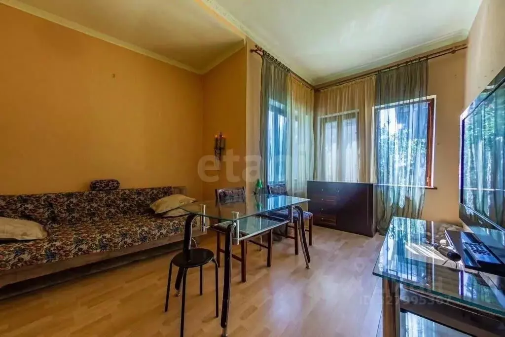 2-к кв. Крым, Ялта ул. Дмитриева, 16 (34.0 м) - Фото 2