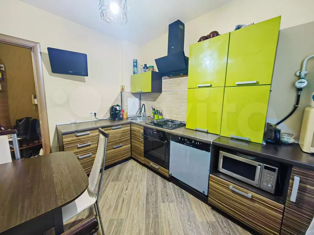 3-к. квартира, 65 м, 2/9 эт. - Фото 1