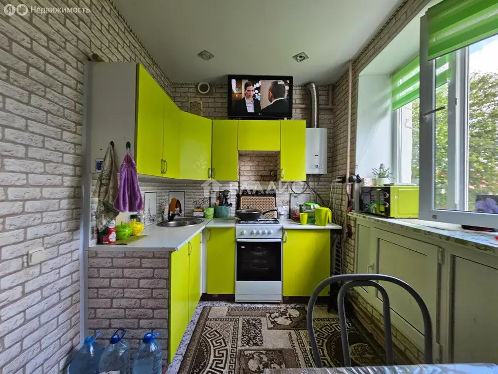 2-комнатная квартира: Белебей, Советская улица, 63 (40 м) - Фото 0