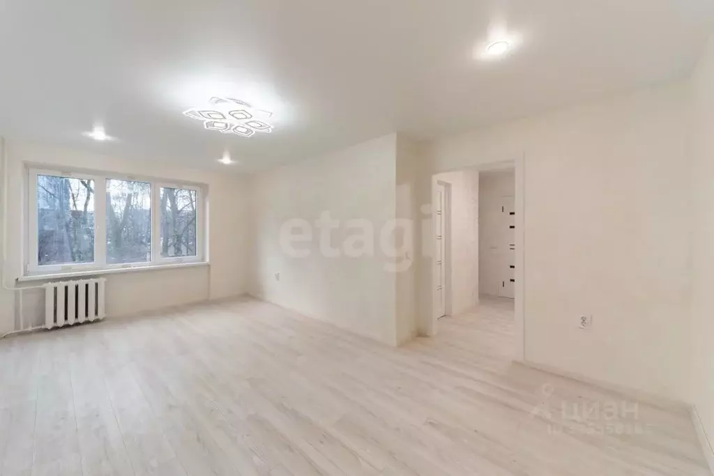 4-к кв. Калининградская область, Калининград Лужская ул., 42 (62.0 м) - Фото 1