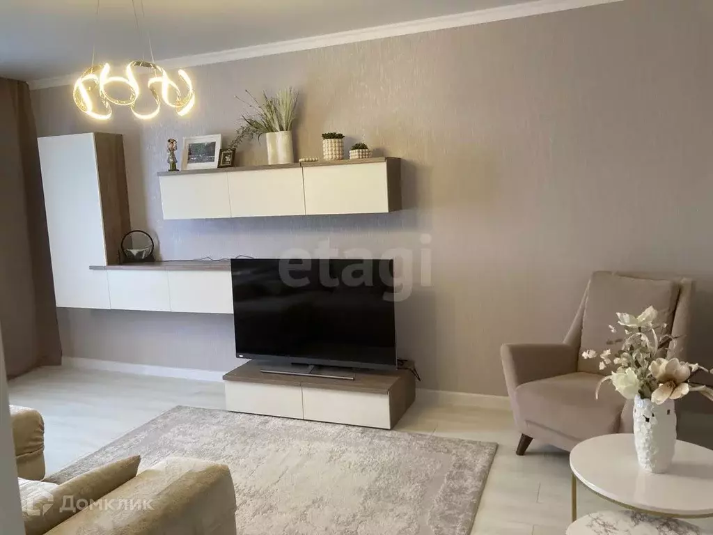 Продаётся 4-к квартира, 79.3 м - Фото 1
