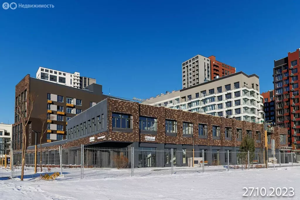 1-комнатная квартира: Тюмень, улица Разведчика Кузнецова, 5 (36.7 м) - Фото 1