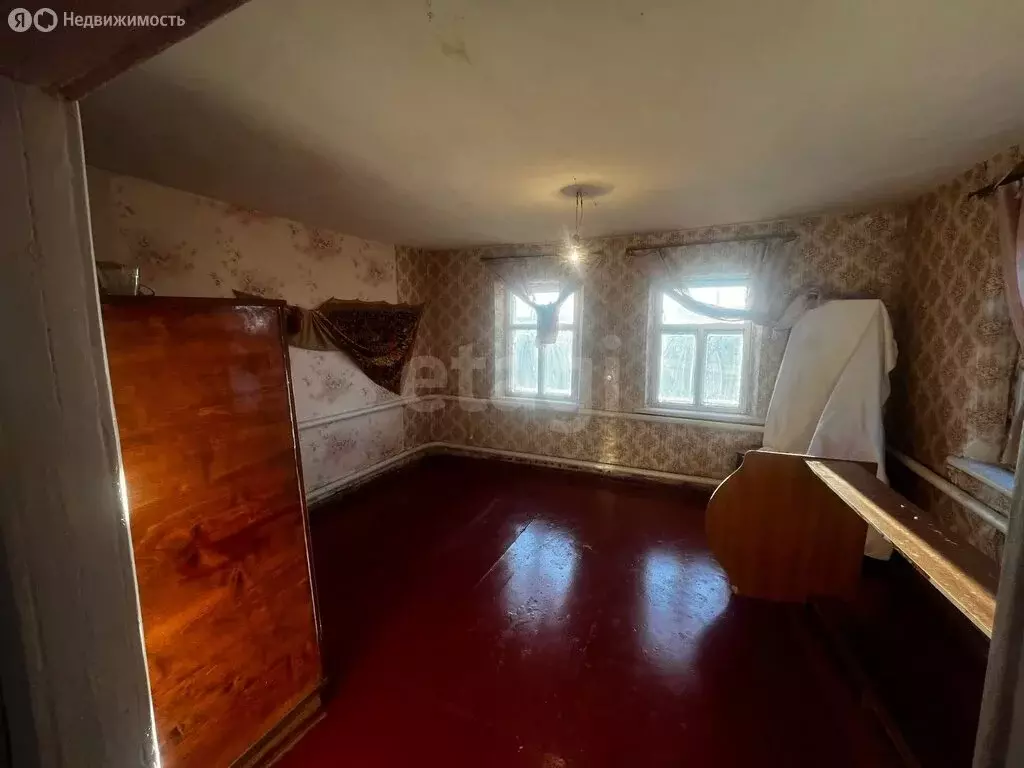 Дом в село Стрелецкое, Весёлая улица (396 м) - Фото 1