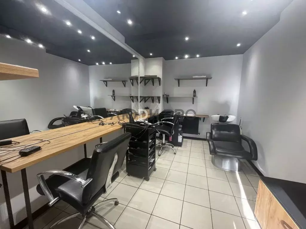 Помещение свободного назначения в Саратовская область, Энгельс ул. ... - Фото 0