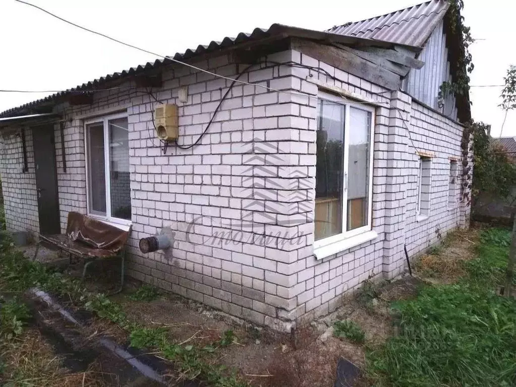 Дом в Белгородская область, Старооскольский городской округ, с. ... - Фото 1