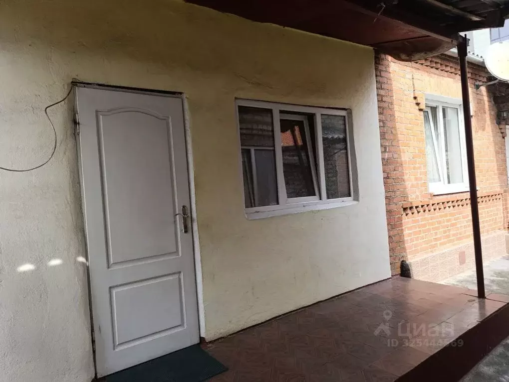 Дом в Северная Осетия, Владикавказ Ардонская ул., 50 (50 м) - Фото 1