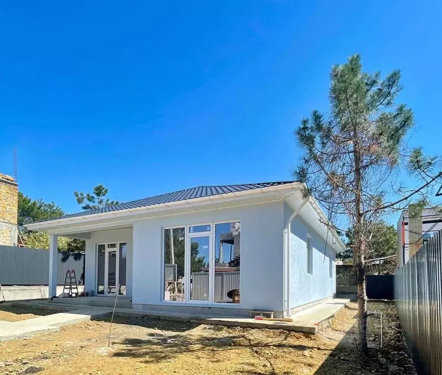 Дом в Севастополь Скалистый-89 СНТ, 92 (105 м) - Фото 1