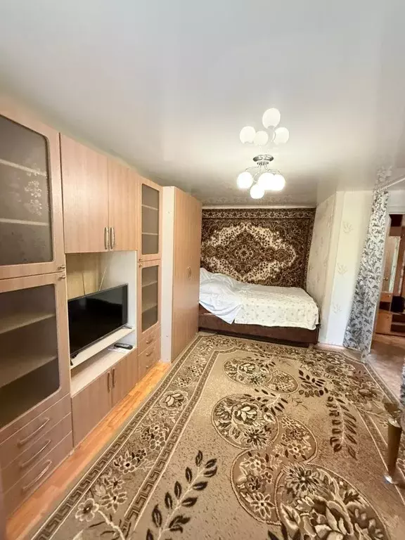 1-к кв. Кемеровская область, Анжеро-Судженск ул. Лазо, 2 (30.3 м) - Фото 1