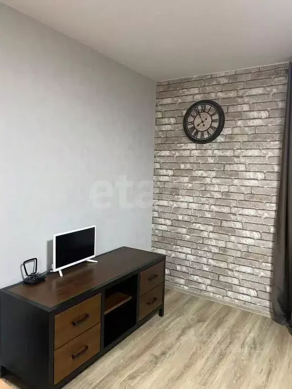 Студия Тюменская область, Тюмень Комбинатская ул., 54к2 (33.0 м) - Фото 1