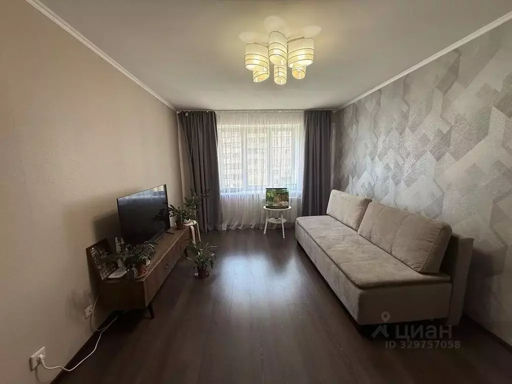 1-к кв. Чувашия, Чебоксары бул. Анатолия Миттова, 1 (40.0 м) - Фото 1