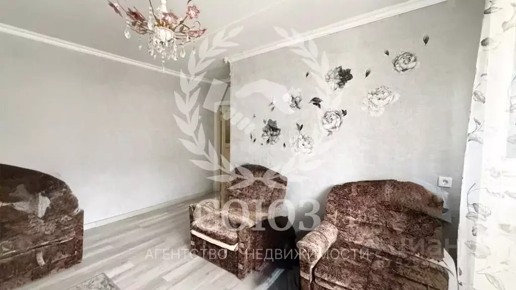 2-к кв. Калужская область, Жуков ул. Жабо, 6 (46.2 м) - Фото 2