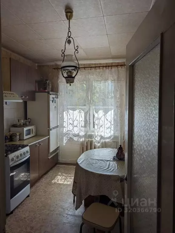 2-к кв. Волгоградская область, Волгоград бул. Энгельса, 4 (52.0 м) - Фото 0