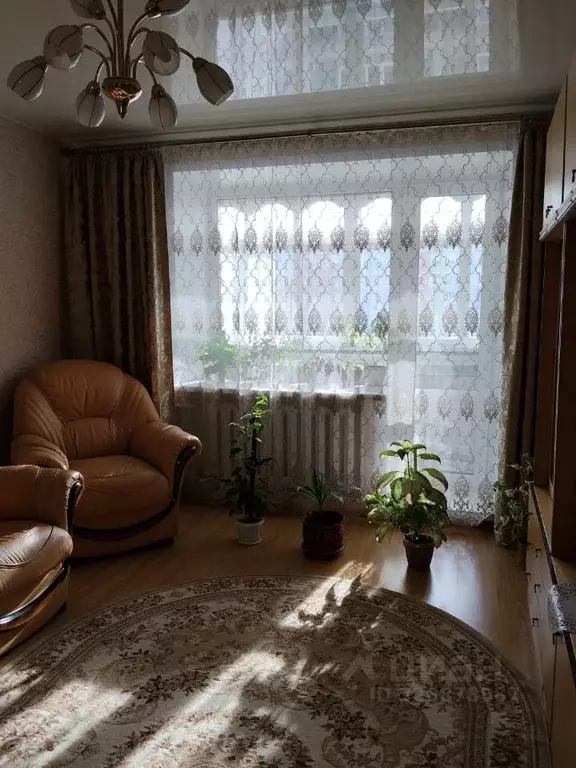 3-к кв. Омская область, Омск Омская ул., 112 (62.0 м) - Фото 1