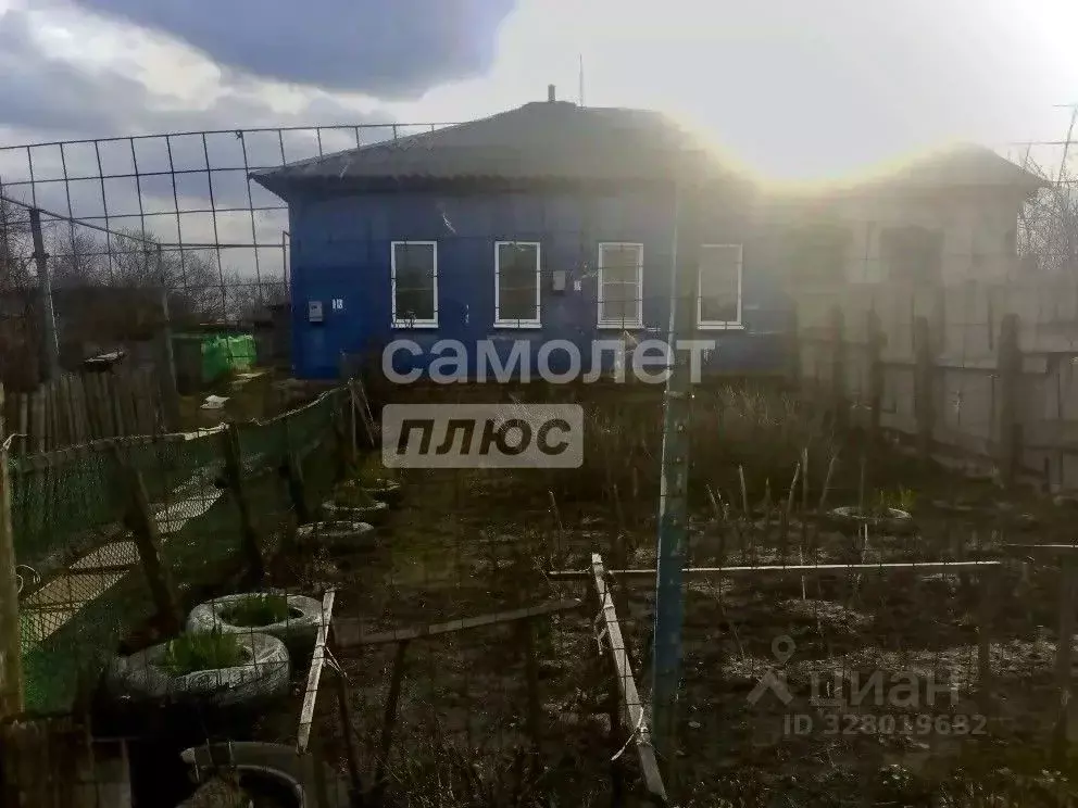 Дом в Курская область, Фатежский район, с. Большое Жирово 80 (47 м) - Фото 1