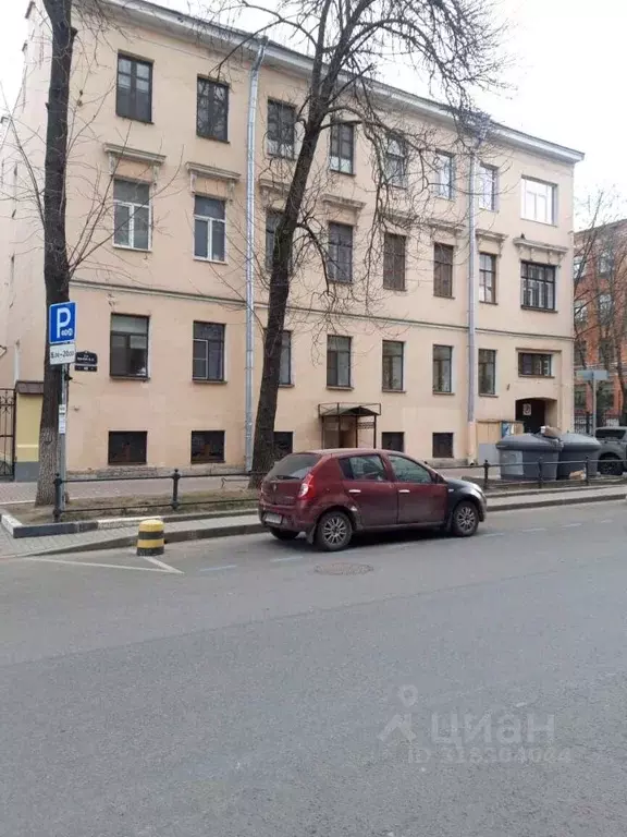 Комната Санкт-Петербург 2-я Васильевского острова линия, 45 (23.1 м) - Фото 0