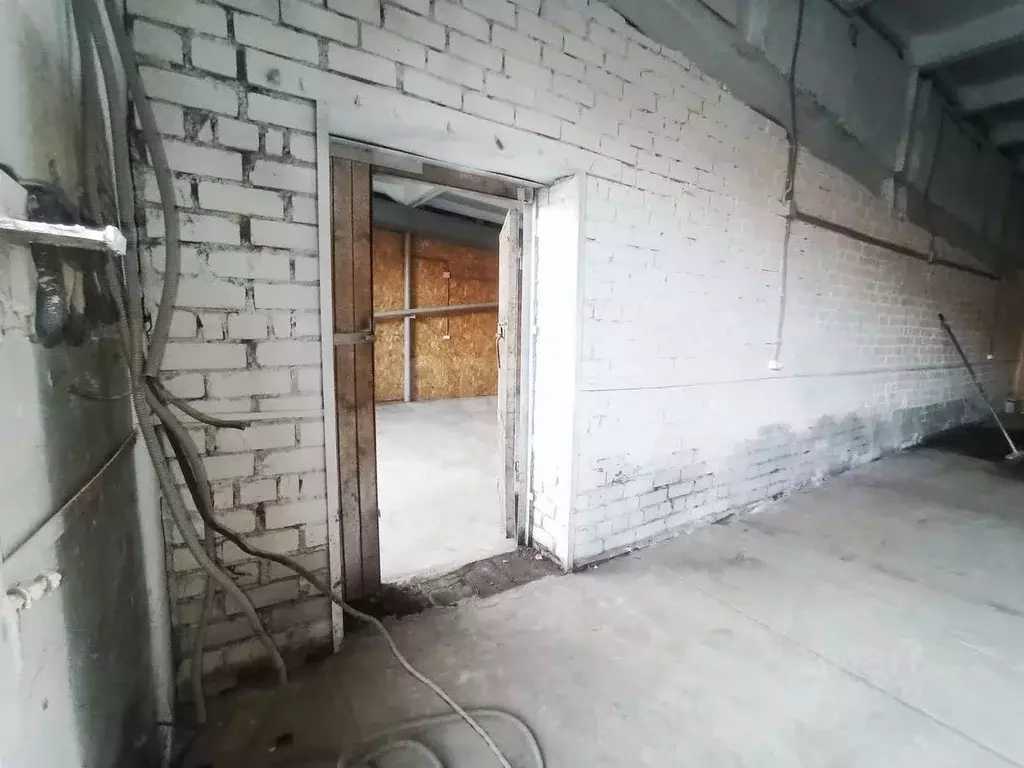 Помещение свободного назначения в Вологодская область, Череповец ул. ... - Фото 1