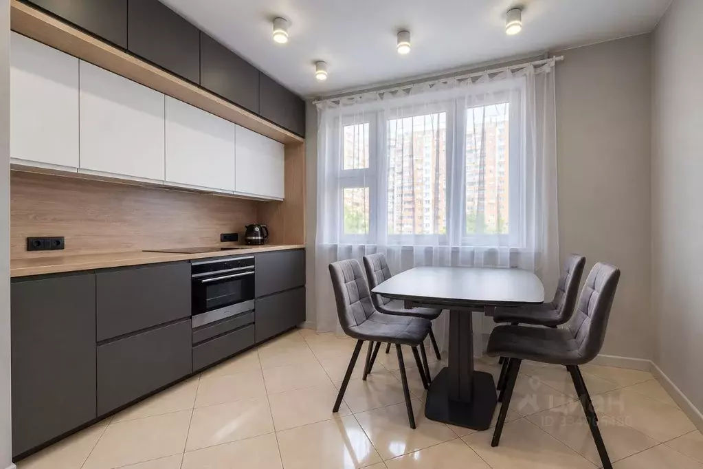 4-к кв. Москва Зеленоградская ул., 17К3 (90.7 м) - Фото 1