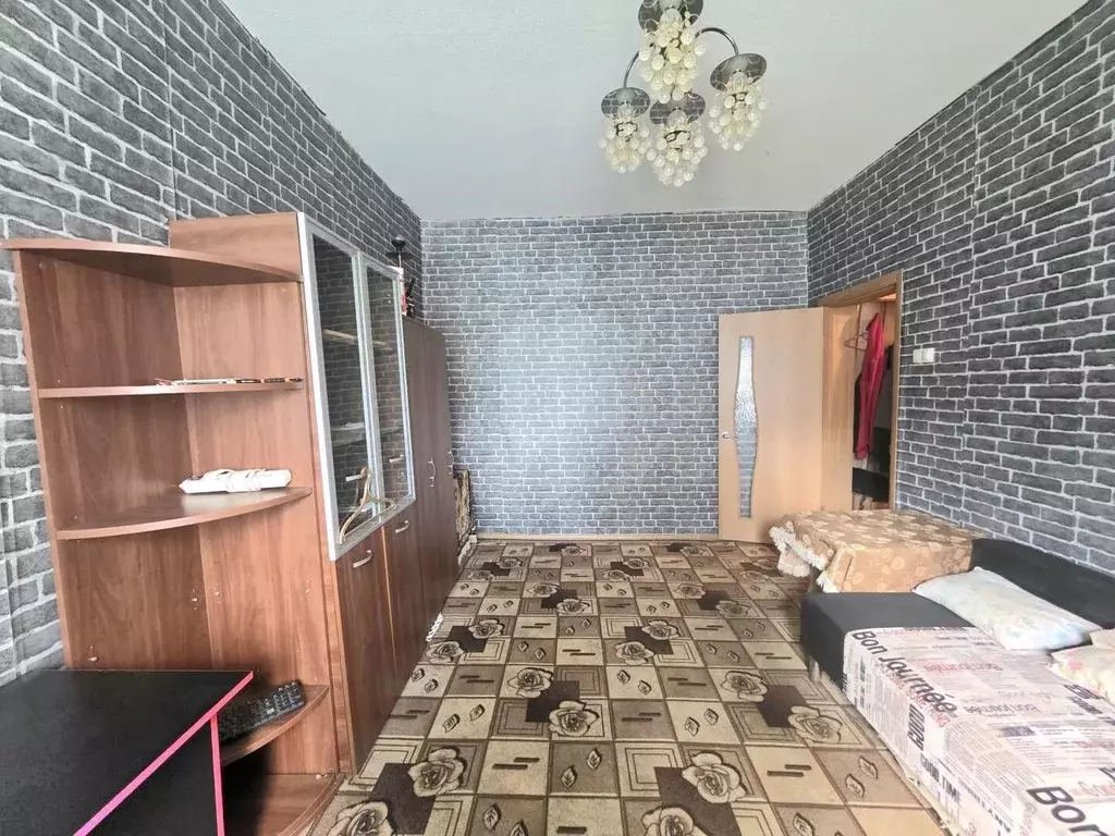 1-к кв. Московская область, Серпухов ул. Калинина, 42а (46.0 м) - Фото 2